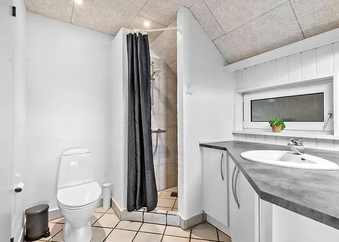 Vester Storetoft Xii *